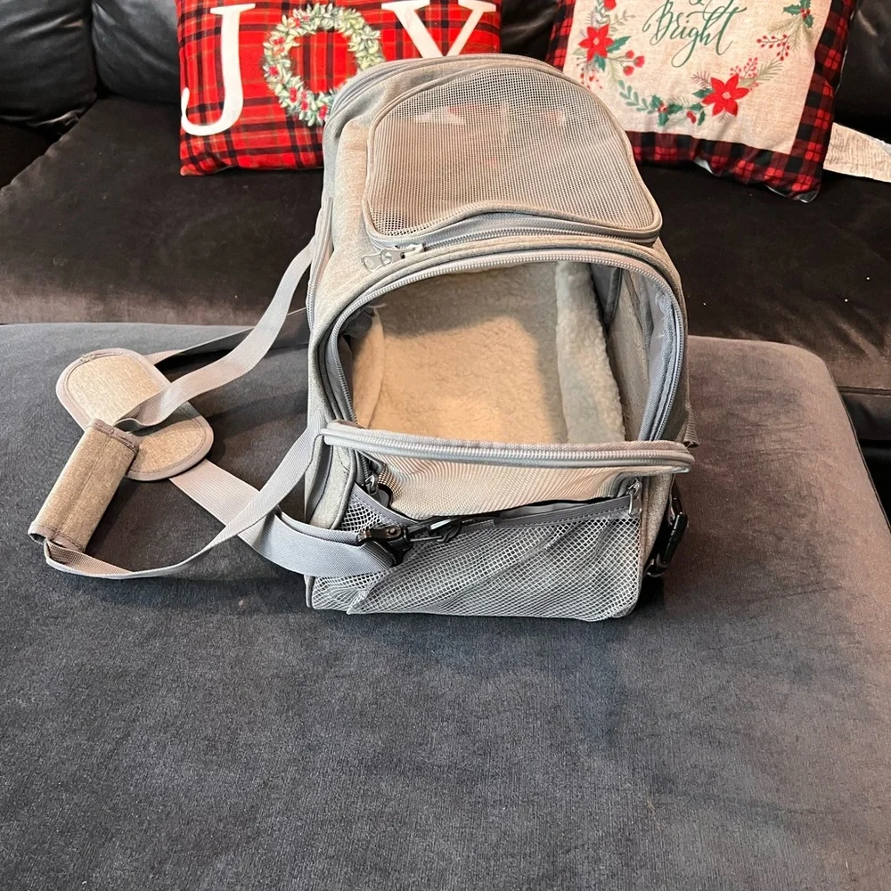 Grey Small Dog Carrier with comfy fleece insert